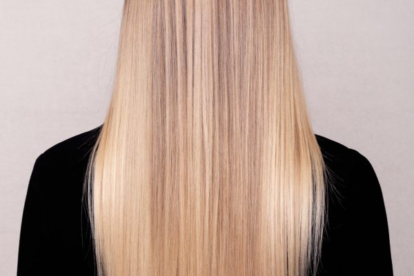 female-back-with-long-straight-blonde-hair-hairdressing-salon